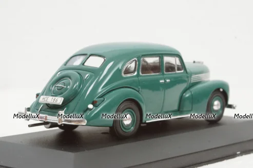 Opel Kapitan 4-door sedan (first generation) green, MUS048, IXO Museum 1:43