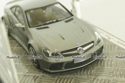 Mercedes SL65 AMG (R230) Black Series 2010 TopGear with figure of Stig, silver matt, 519433830, Minichamps 1:43