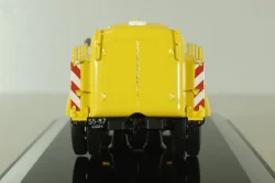 ГАЗ МЗ-51М Аэрофлот маслозаправщик, 1968г.,желтый, 105114, DiP Models 1:43