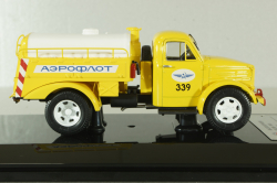 ГАЗ МЗ-51М Аэрофлот маслозаправщик, 1968г.,желтый, 105114, DiP Models 1:43