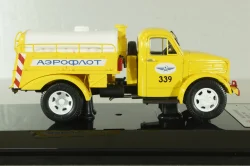 ГАЗ МЗ-51М Аэрофлот маслозаправщик, 1968г.,желтый, 105114, DiP Models 1:43