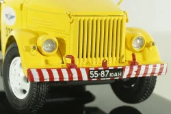 ГАЗ МЗ-51М Аэрофлот маслозаправщик, 1968г.,желтый, 105114, DiP Models 1:43