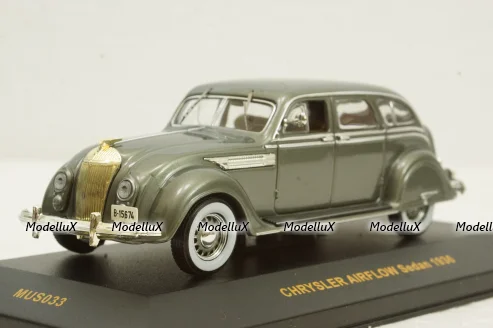 Chrysler Airflow sedan 1936 grey, MUS033, IXO Museum 1:43