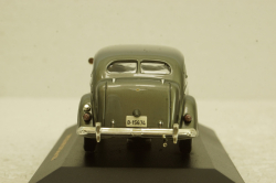 Chrysler Airflow sedan 1936 grey, MUS033, IXO Museum 1:43