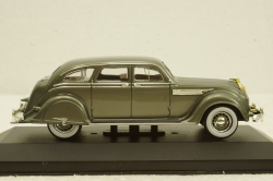 Chrysler Airflow sedan 1936 grey, MUS033, IXO Museum 1:43