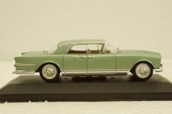 Facel Vega Excellence 1960 light green, MUS051, IXO Museum 1:43