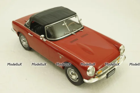 Honda S800 With Removable Soft Top, red, T9-1800190, Triple9 1:18