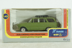 Москвич-427 с багажником, зеленый, Агат 1:43