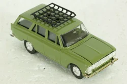 Москвич-427 с багажником, зеленый, Агат 1:43