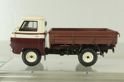 Уаз-450Д, бортовой, бежево-бордовый, 1958г., 145002, DiP Models 1:43