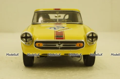 Honda S800 Closet Convertible Racing #25, T9-1800193, Triple9 1:18