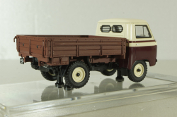 Уаз-450Д, бортовой, бежево-бордовый, 1958г., 145002, DiP Models 1:43