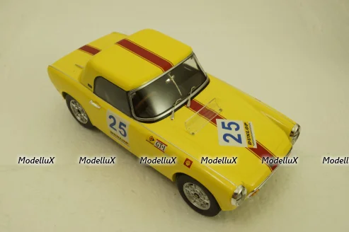 Honda S800 Closet Convertible Racing #25, T9-1800193, Triple9 1:18