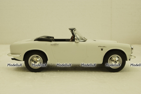Honda S800 Convertible, white, T9-1800192, Triple9 1:18