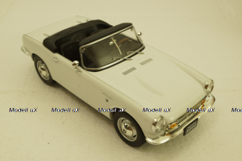 Honda S800 Convertible, white, T9-1800192, Triple9 1:18