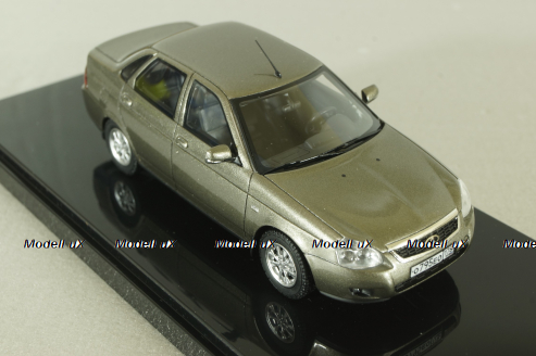 Ваз-2170 Priora Седан 2014 г. серый, 221707, DiP Models 1:43