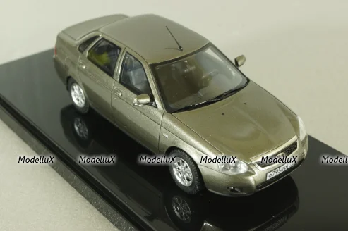 Ваз-2170 Priora Седан 2014 г. серый, 221707, DiP Models 1:43