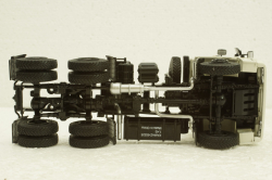 Камаз-65225 тягач 6х6, білий, АвтоИстория 1:43