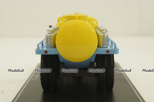 УралЗис-355М, АЦПТ-2.2 Молоко, SSM1049, SSM 1:43