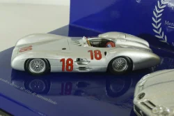 Mercedes 300 SLR Stromline (W196) 1954 silver and Mercedes SLR McLaren (C199) 2003 Silver, 50 years Mercedes Magazine, Set Minichamps 1:43