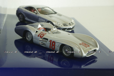 Mercedes 300 SLR Stromline (W196) 1954 silver and Mercedes SLR McLaren (C199) 2003 Silver, 50 years Mercedes Magazine, Set Minichamps 1:43