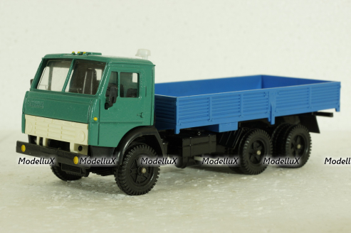 Камаз-5320 бортовой, зеленый/синий, Арек  1:43