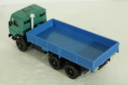 Камаз-5320 бортовой, зеленый/синий, Арек  1:43