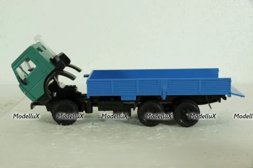 Камаз-5320 бортовой, зеленый/синий, Арек  1:43