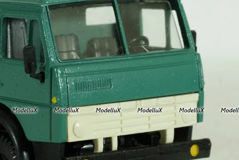 Камаз-5320 бортовой, зеленый/синий, Арек  1:43