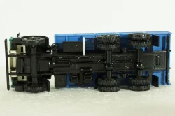 Камаз-5320 бортовой, зеленый/синий, Арек  1:43