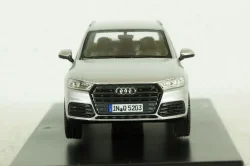 Audi Q5 2017, silver, IScale 1:43