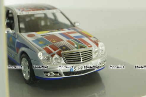 Mercedes E 320 CDI (W211) Rallye Paris-Peking Nr.01 2006, silver, B66962258, Minichamps 1:43