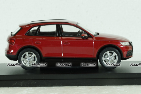Audi Q5 2017, red, IScale 1:43