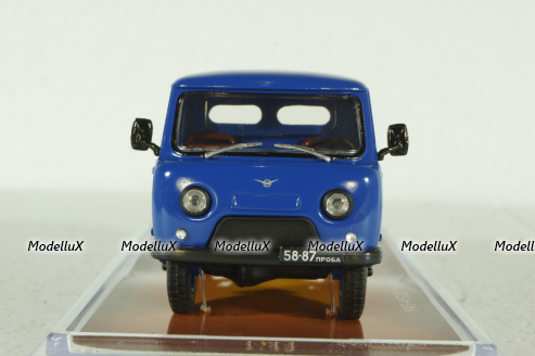 УАЗ-452ДГ 1-ый вариант исполнения, TruckTyr 1:43