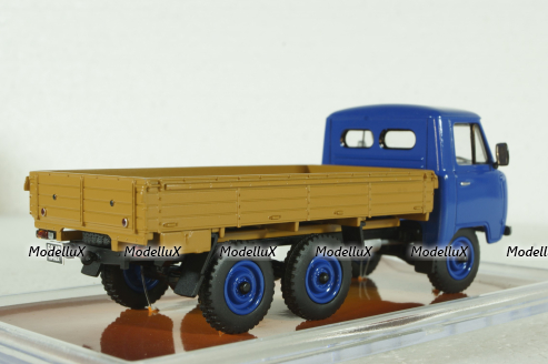 УАЗ-452ДГ 1-ый вариант исполнения, TruckTyr 1:43