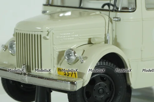 ПАЗ-651А "Скорая Медицинская Помощь" 1957, 165104, DiP Models 1:43