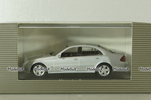 Mercedes E 320 (W211) 2002, silver, B66961948, Minichamps 1:43