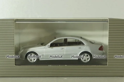 Mercedes E 320 (W211) 2002, silver, B66961948, Minichamps 1:43