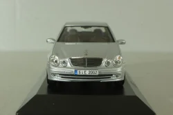 Mercedes E 320 (W211) 2002, silver, B66961948, Minichamps 1:43