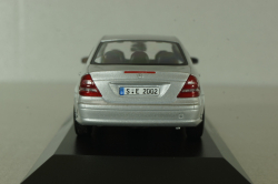 Mercedes E 320 (W211) 2002, silver, B66961948, Minichamps 1:43