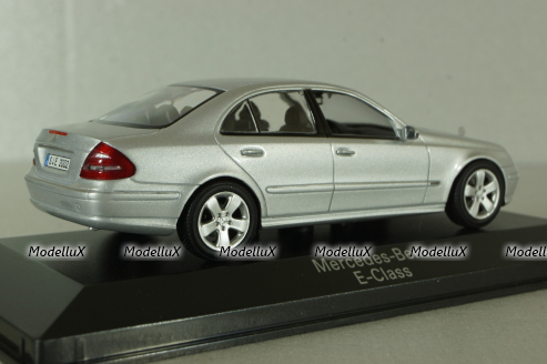 Mercedes E 320 (W211) 2002, silver, B66961948, Minichamps 1:43