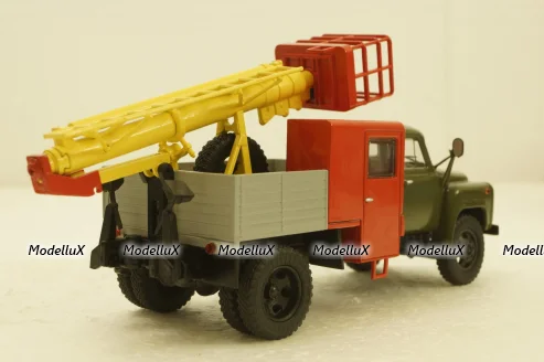 Газ-52 ТВГ-15 (52), хаки/красный/серый, АвтоИстория 1:43