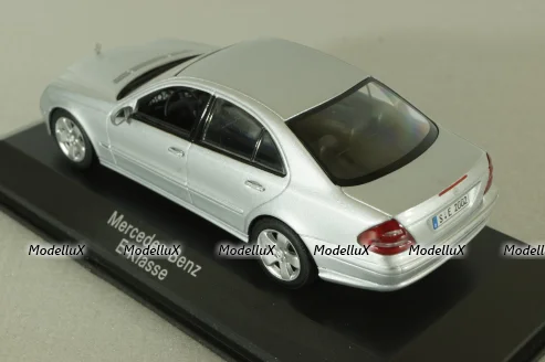 Mercedes E 320 (W211) 2002, silver, B66961948, Minichamps 1:43