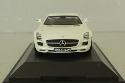 Mercedes SLS AMG (C197) 2010, white, 450741100, Schuco 1:43