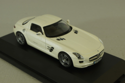 Mercedes SLS AMG (C197) 2010, white, 450741100, Schuco 1:43