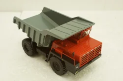 Белаз-540А красно/серый  ТД Белаз, Автоистория 1:43