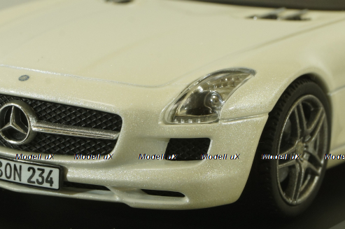 Mercedes SLS AMG (C197) 2010, white, 450741100, Schuco 1:43