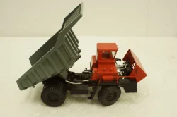Белаз-540А красно/серый  ТД Белаз, Автоистория 1:43