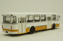 Лиаз-677М, белый/охра, Советский Автобус 1:43