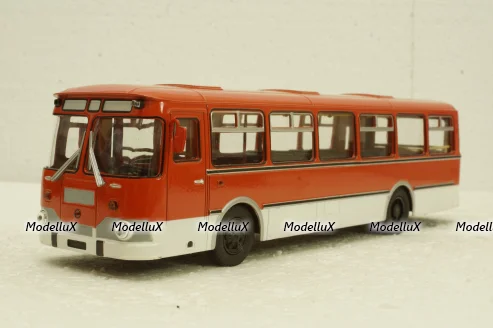 Лиаз-677М, красный/белый, Советский Автобус 1:43